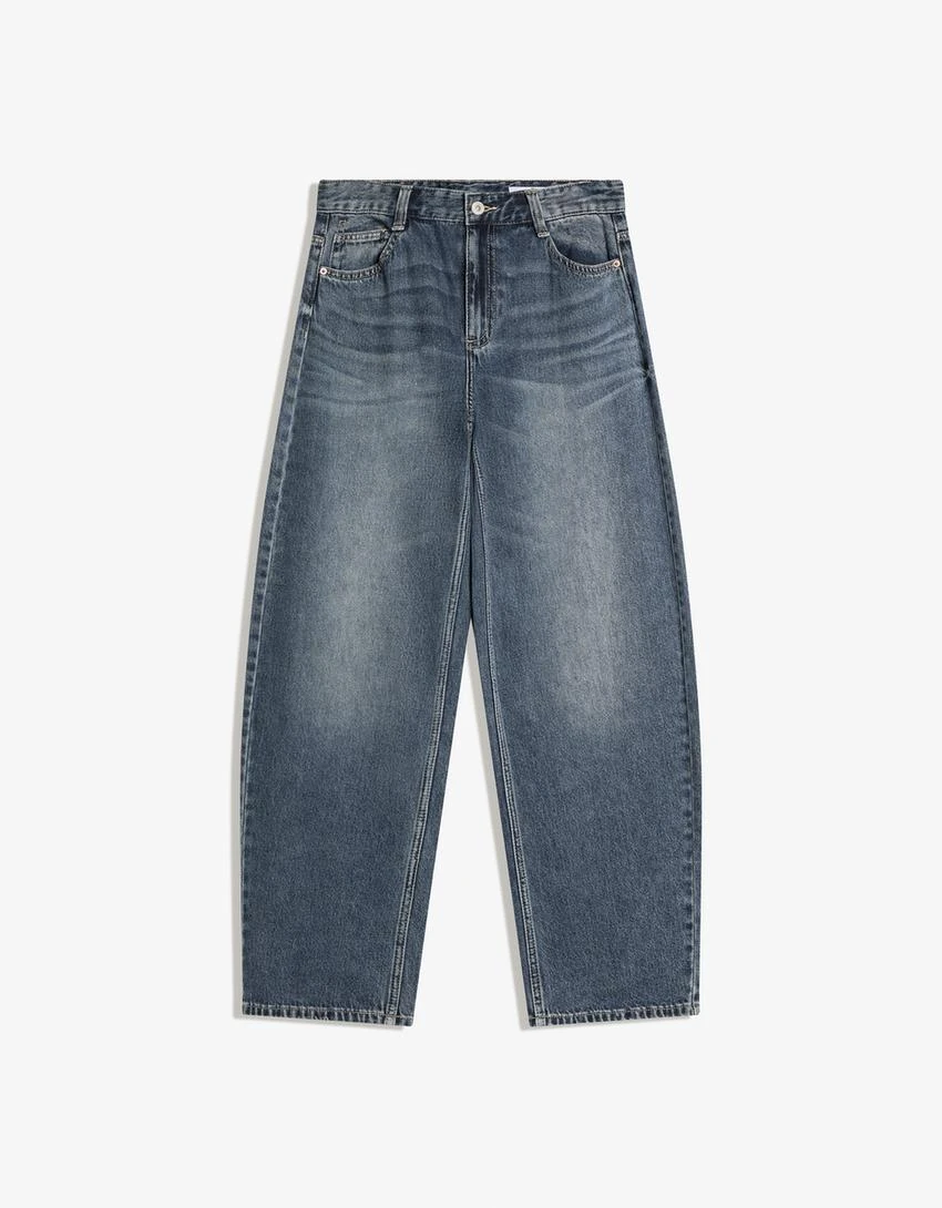 Wide-leg jeans